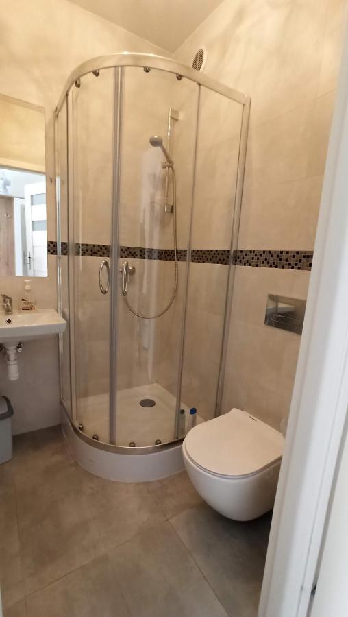 Lukas Guest Rooms Красков Екстериор снимка