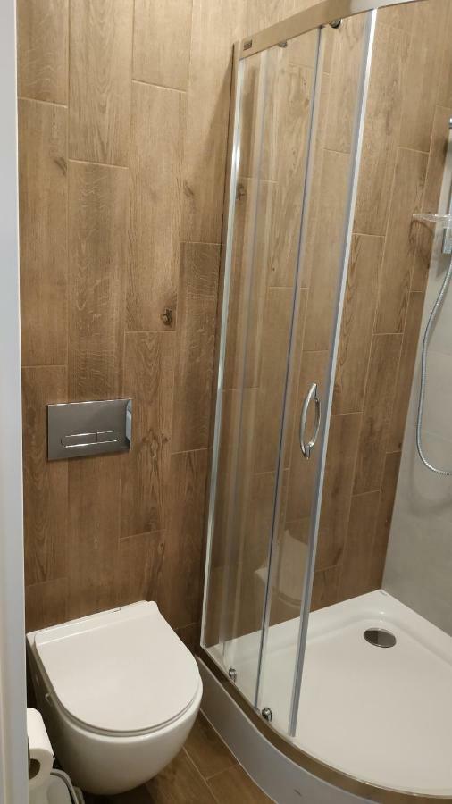 Lukas Guest Rooms Красков Екстериор снимка